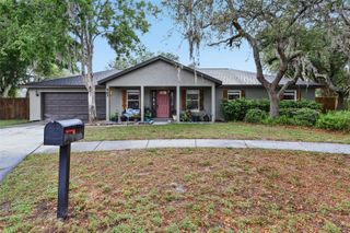 565 CHULA WOODS COURT, Chuluota, FL 32766