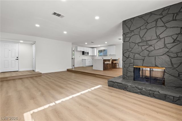 4681 Lancer Way, Las Vegas, NV 89121