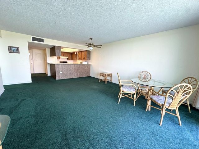 450 TREASURE ISLAND CAUSEWAY 609, Treasure Island, FL 33706