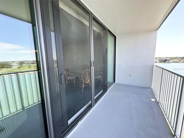 450 TREASURE ISLAND CAUSEWAY 609, Treasure Island, FL 33706