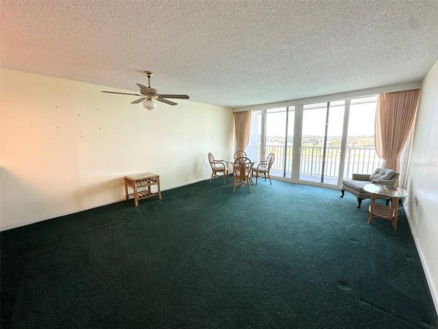 450 TREASURE ISLAND CAUSEWAY 609, Treasure Island, FL 33706
