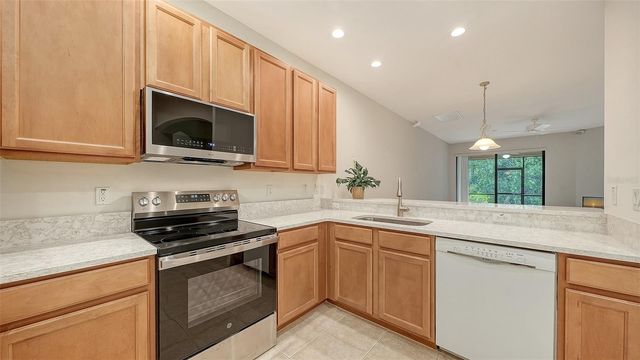 1821 BATELLO DRIVE, Venice, FL 34292