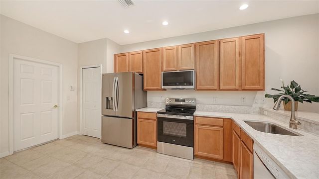 1821 BATELLO DRIVE, Venice, FL 34292