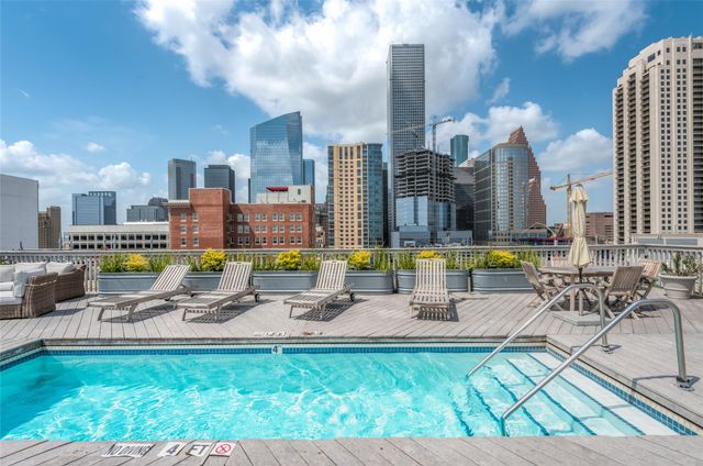 915 Franklin Street 9L, Houston, TX 77002