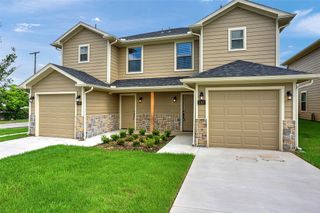 243 W Forest Avenue, Sherman, TX 75090