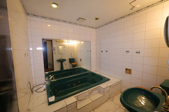 2741 LIGHTHOUSE Court, Lynwood, IL 60411