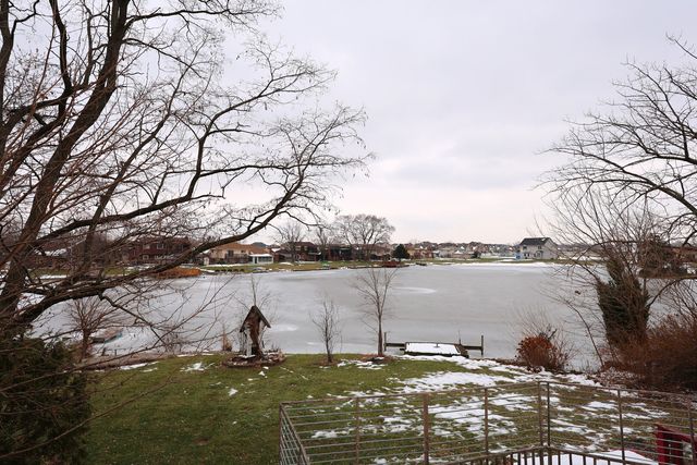 2741 LIGHTHOUSE Court, Lynwood, IL 60411