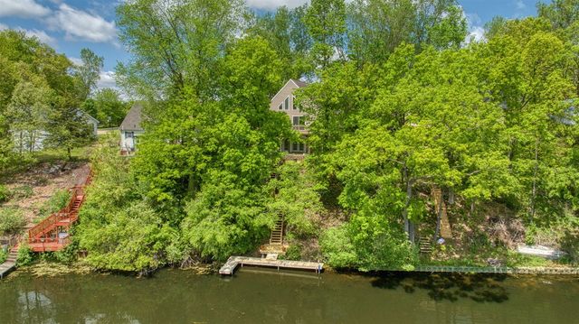 10771 Woodbrook Drive, Cement City, MI 49233