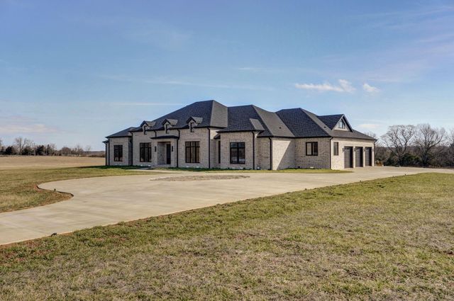 8950 Eagle Prairie Road, Fair Grove, MO 65648