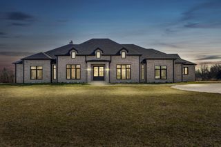8950 Eagle Prairie Road, Fair Grove, MO 65648