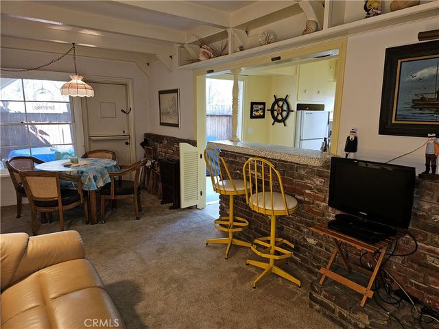 526 Park Avenue D, Newport Beach, CA 92662