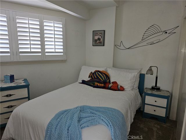 526 Park Avenue D, Newport Beach, CA 92662