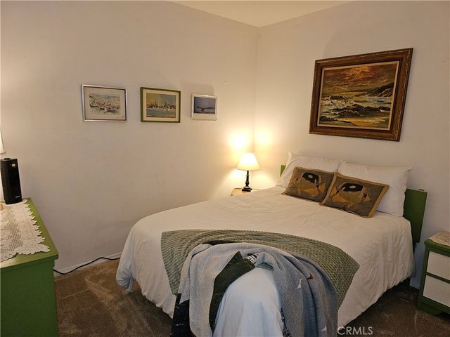 526 Park Avenue D, Newport Beach, CA 92662