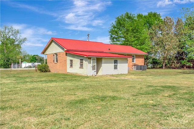 4542 NC HWY 904 Highway, Fairmont, NC 28340