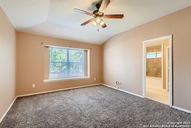 9647 wolf, San Antonio, TX 78251