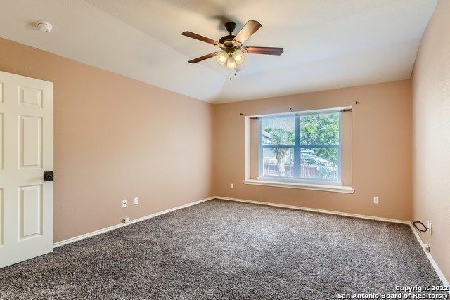9647 wolf, San Antonio, TX 78251