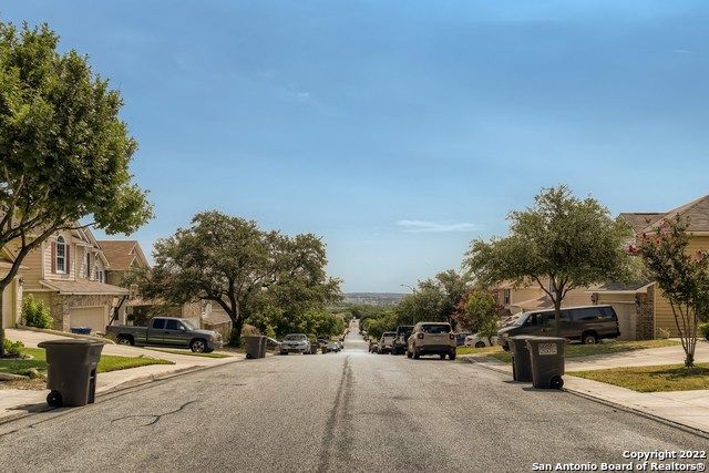 9647 wolf, San Antonio, TX 78251