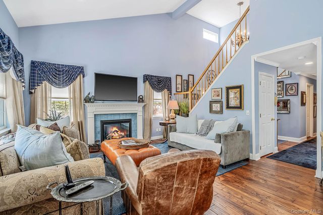 318 Erik Drive, East Setauket, NY 11733