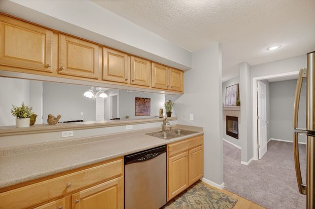 6440 Ep True Parkway 2106, West Des Moines, IA 50266