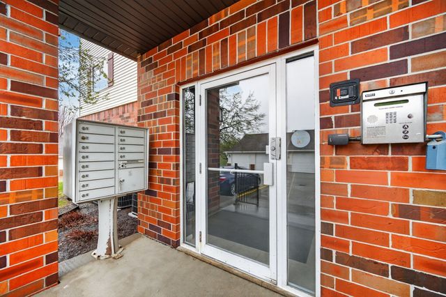 6440 Ep True Parkway 2106, West Des Moines, IA 50266