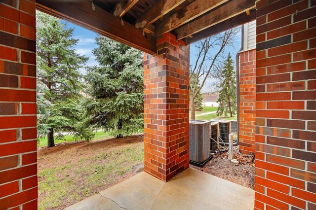 6440 Ep True Parkway 2106, West Des Moines, IA 50266