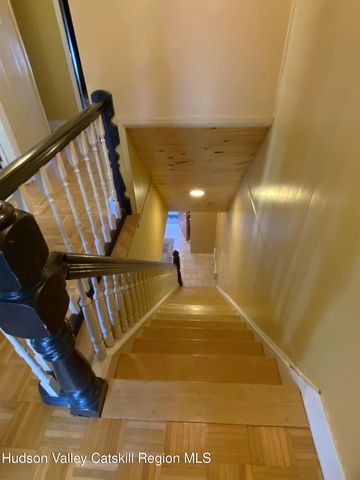 28 8th Street, Hudson, NY 12534