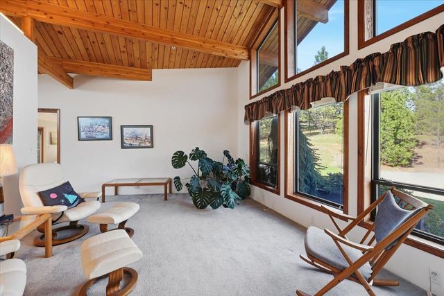 8206 W Bernhill Rd, Spokane, WA 99208