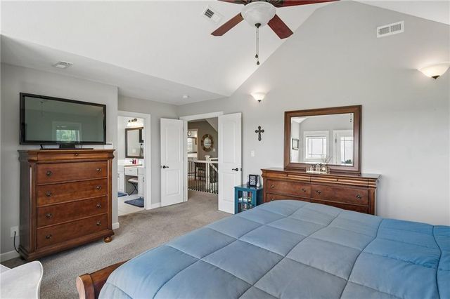 14691 N Lewis Avenue, Liberty, MO 64068
