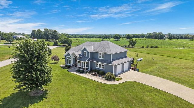 14691 N Lewis Avenue, Liberty, MO 64068