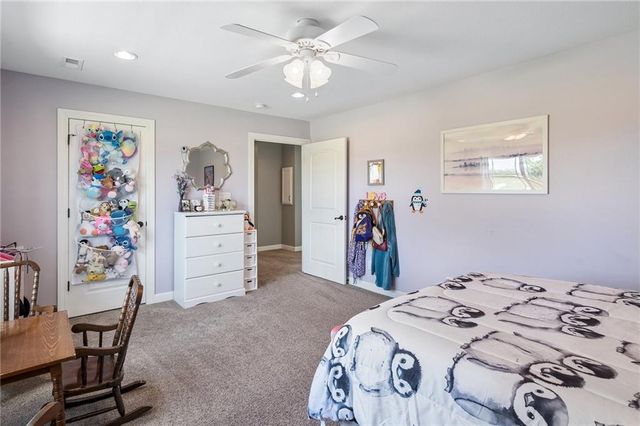 14691 N Lewis Avenue, Liberty, MO 64068