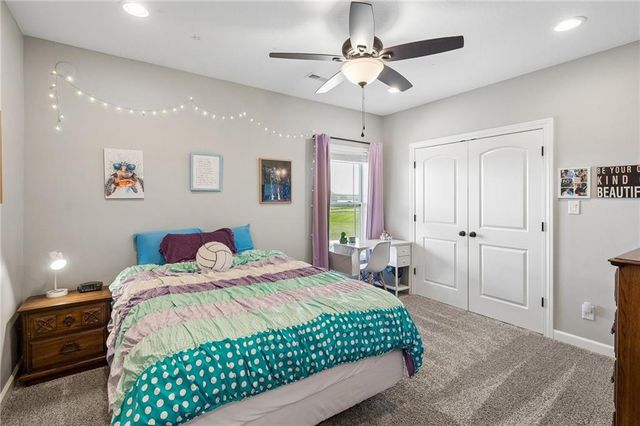 14691 N Lewis Avenue, Liberty, MO 64068