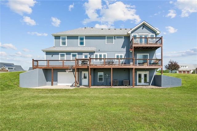 14691 N Lewis Avenue, Liberty, MO 64068