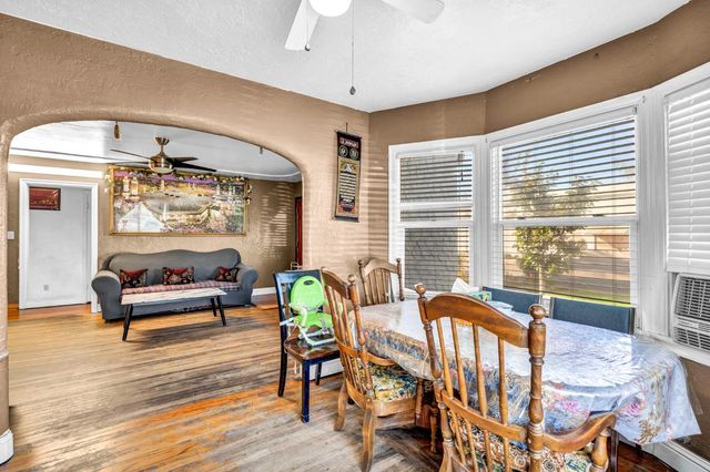 2 Park St, Lodi, CA 95240