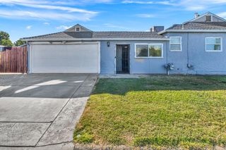 2 Park St, Lodi, CA 95240
