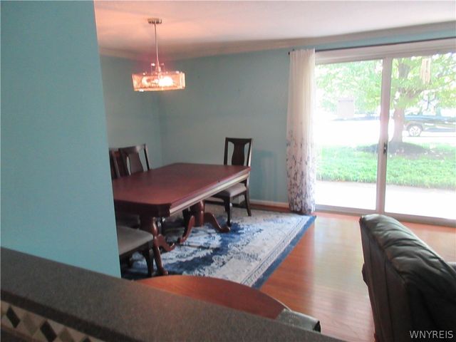 345 South Cayuga Road A, Amherst, NY 14221