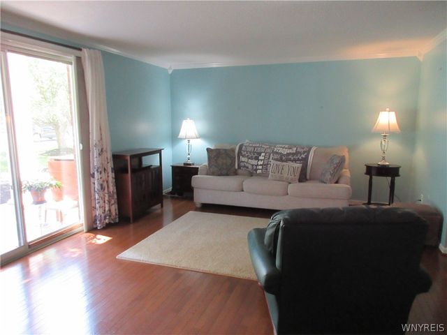 345 South Cayuga Road A, Amherst, NY 14221