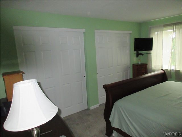 345 South Cayuga Road A, Amherst, NY 14221