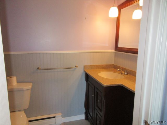 345 South Cayuga Road A, Amherst, NY 14221