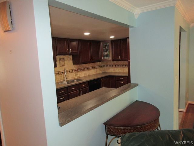 345 South Cayuga Road A, Amherst, NY 14221