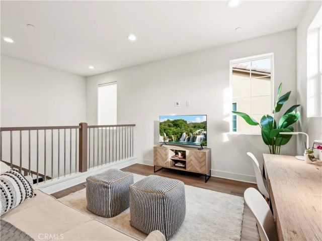 19149 Lauren Lane, Saugus, CA 91350