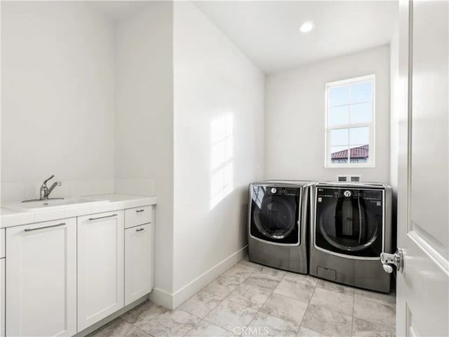 19149 Lauren Lane, Saugus, CA 91350