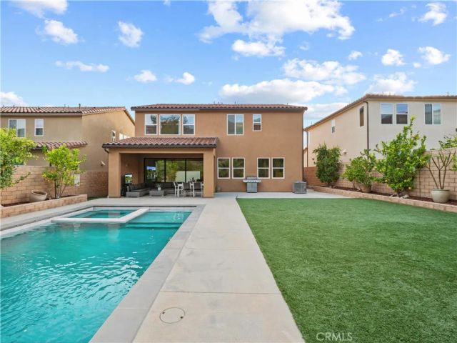 19149 Lauren Lane, Saugus, CA 91350