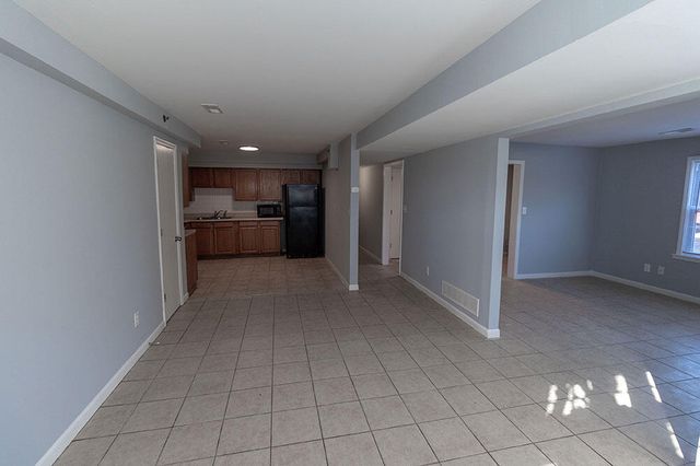 706 DEMARET DR C, Columbia, MO 65202