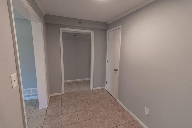 706 DEMARET DR C, Columbia, MO 65202