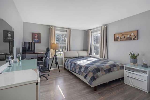 886 W Palatine Road, Palatine, IL 60067