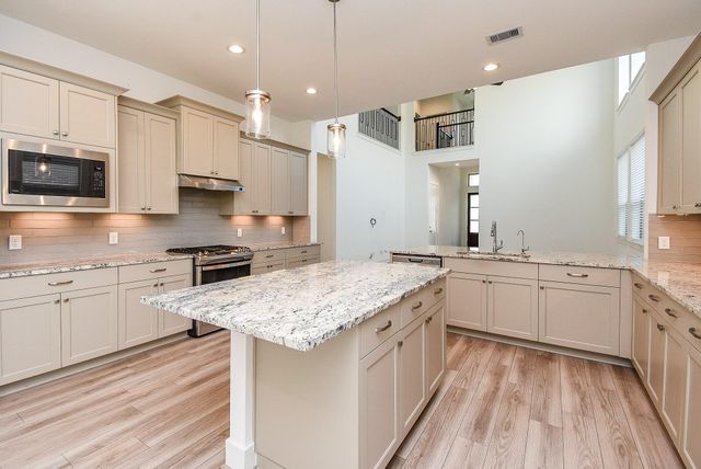 10719 Blossom River Drive, Missouri City, TX 77459