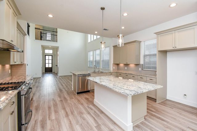 10719 Blossom River Drive, Missouri City, TX 77459