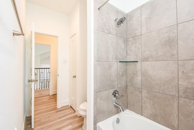 10719 Blossom River Drive, Missouri City, TX 77459
