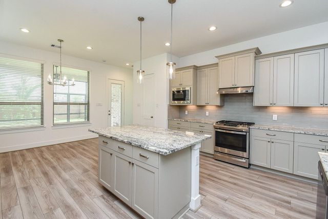 10719 Blossom River Drive, Missouri City, TX 77459