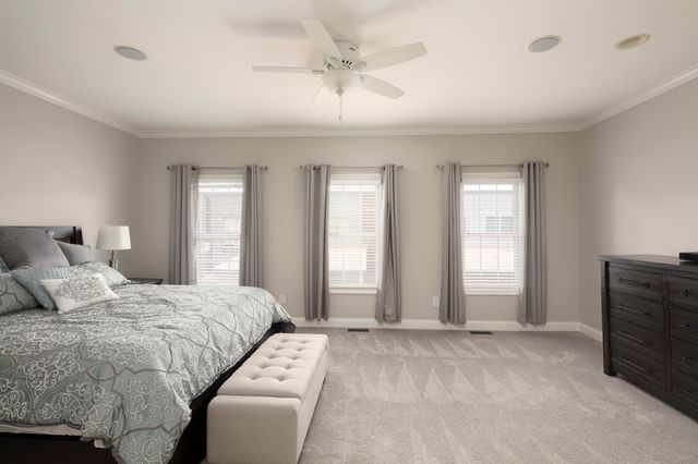 947 Star Shoot Parkway, Lexington, KY 40509